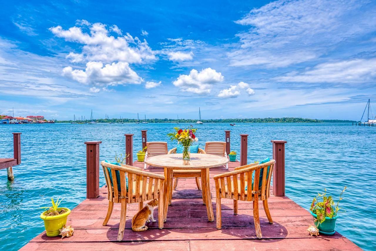 Los Balcones Over The Sea Hotel Bocas del Toro Екстериор снимка