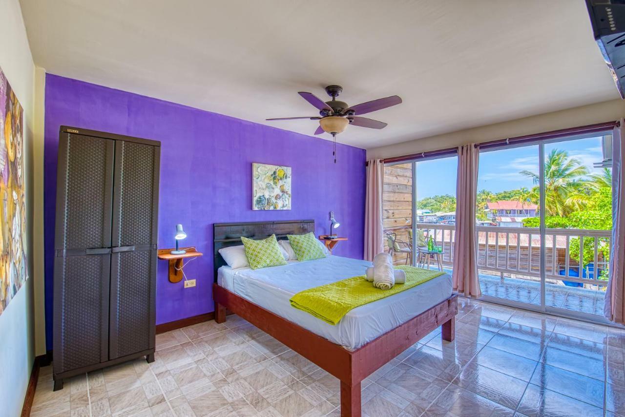 Los Balcones Over The Sea Hotel Bocas del Toro Екстериор снимка